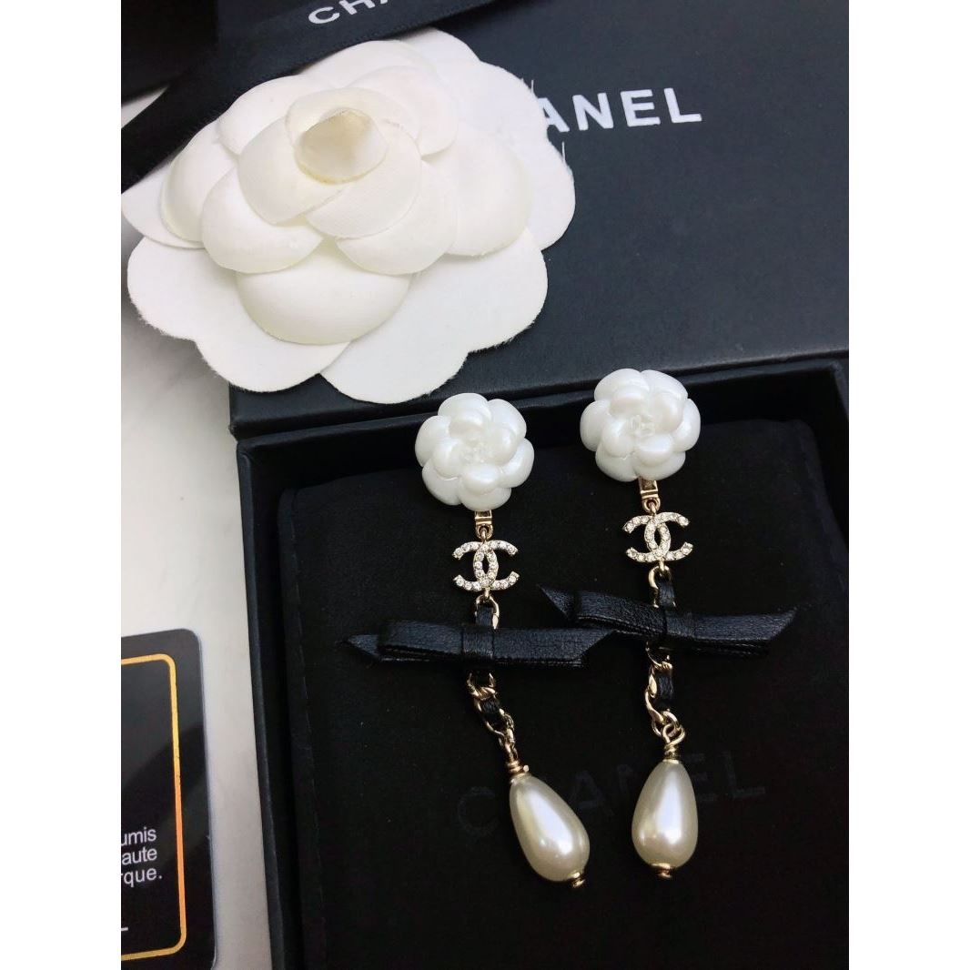 Chanel Earrings - Click Image to Close